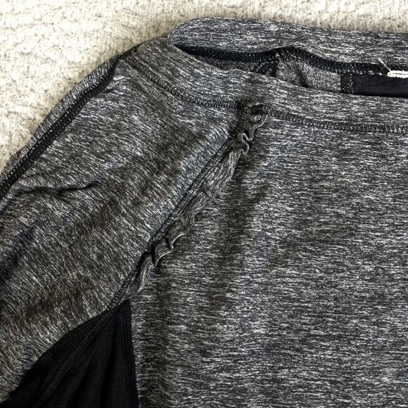 Lululemon Shirt Womens 4  Gray Black Full Tilt Pullover Ruffle Trim Thumb Holes - Picture 4 of 10